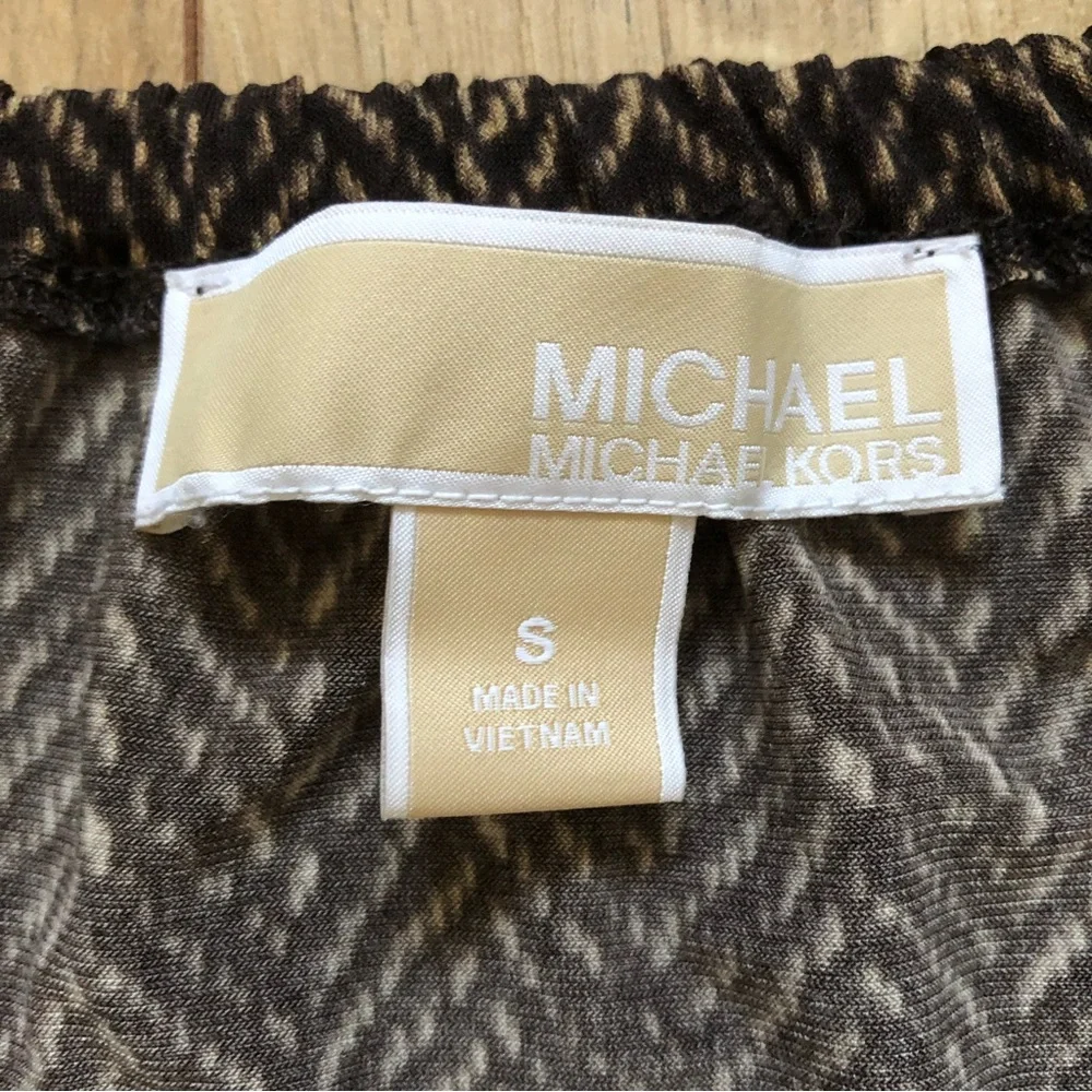 Women’s MICHAEL Michael Kors Brown Long sleeve Gold chain blouse size S - Picture 11 of 12